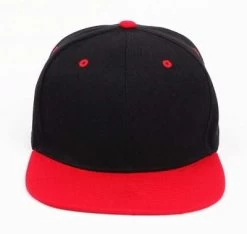 Caps - Gårda Snapback (black/red)